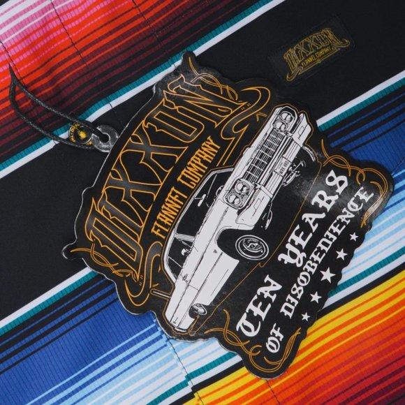 Dixxon LOW LOW 2023 Men's Short Sleeve Party Shirt (Black Collar) - S - Picture 4 of 10